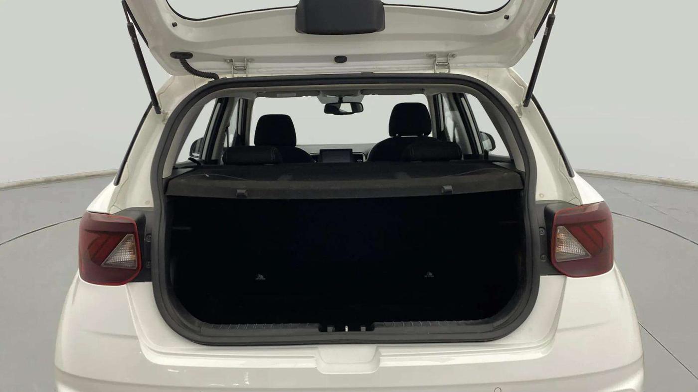 2019 Hyundai VENUE SX PLUS 1.0 TURBO DCT, Petrol, Automatic, 98,937 km, Boot Inside