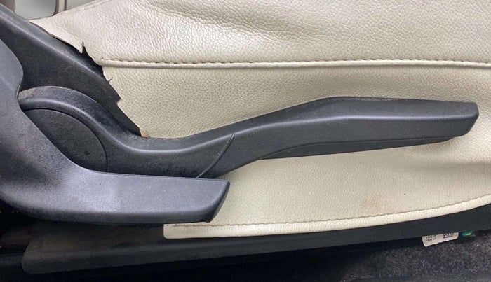 2018 Maruti Swift VXI AMT, Petrol, Automatic, 70,604 km, Driver Side Adjustment Panel