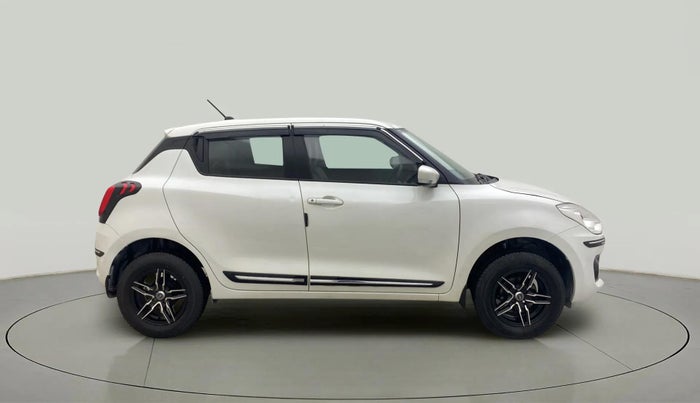 2018 Maruti Swift VXI AMT, Petrol, Automatic, 70,604 km, Right Side View