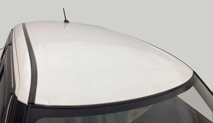 2018 Maruti Swift VXI AMT, Petrol, Automatic, 70,604 km, Roof - Slightly dented