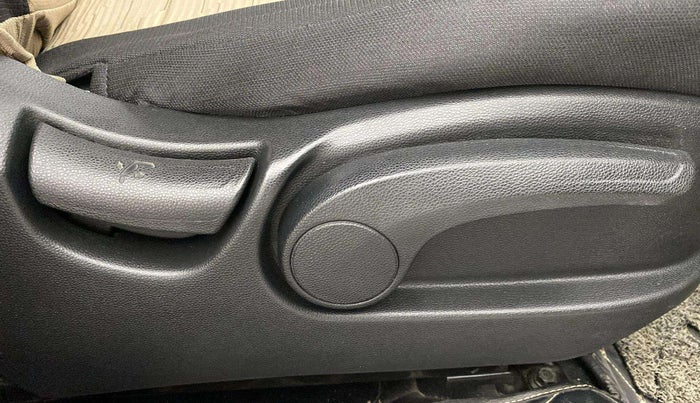 2019 Hyundai Creta SX AT 1.6 PETROL, Petrol, Automatic, 45,268 km, Driver Side Adjustment Panel