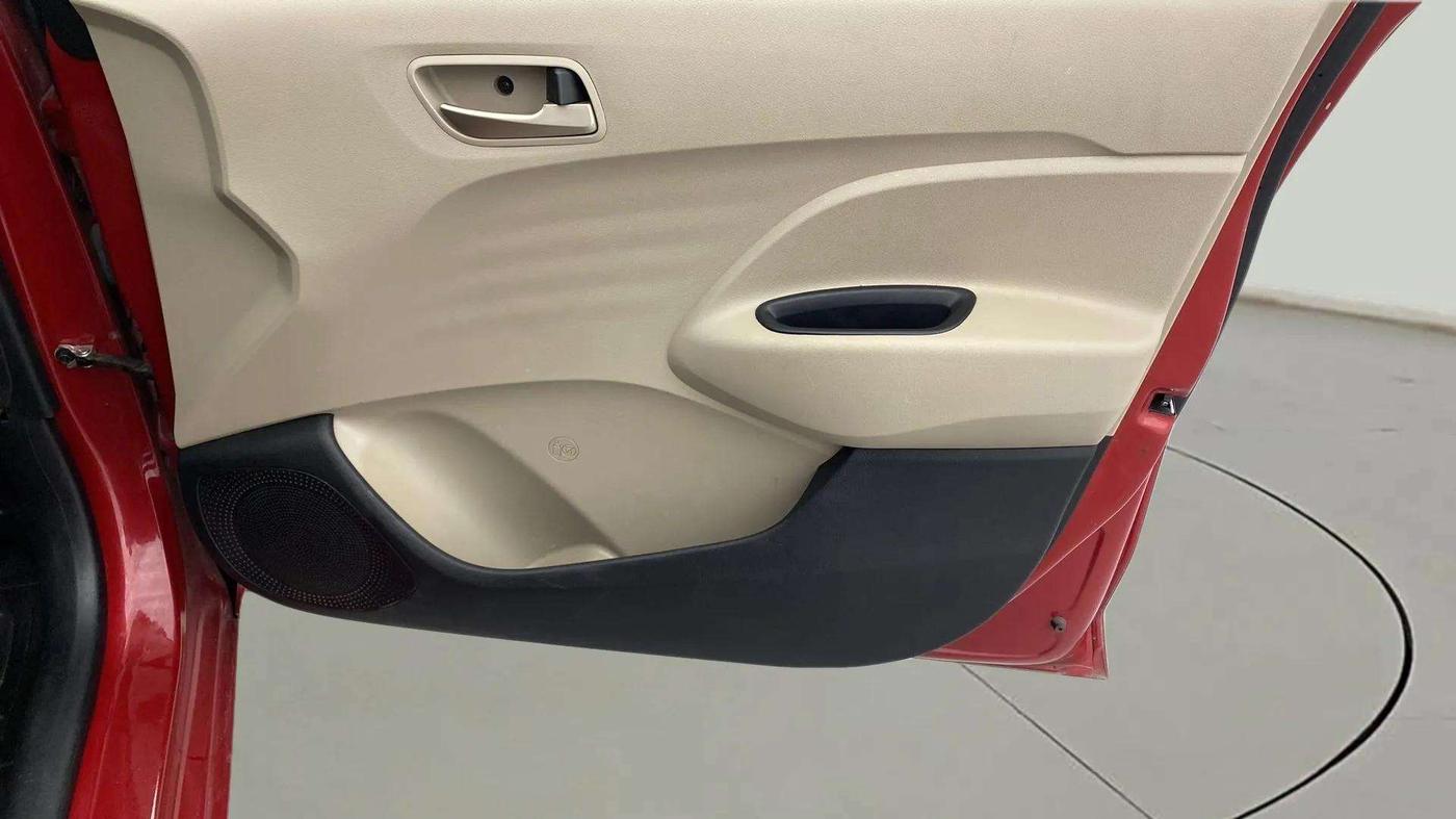 2021 Hyundai NEW SANTRO SPORTZ AMT, Petrol, Automatic, 27,471 km, Driver Side Door Panels Control