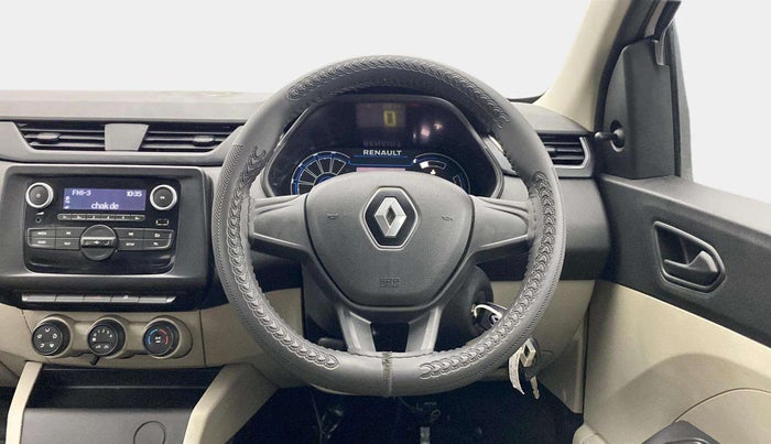 2022 Renault TRIBER RXL MT, Petrol, Manual, 5,665 km, Steering Wheel Close Up