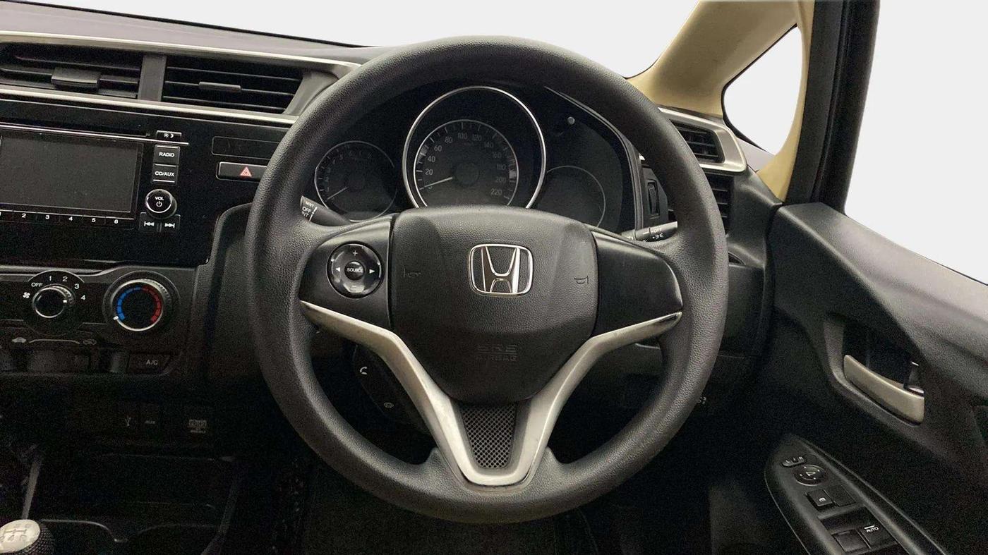 2017 Honda Jazz 1.2L I-VTEC SV, Petrol, Manual, 76,640 km, Steering Wheel Close Up
