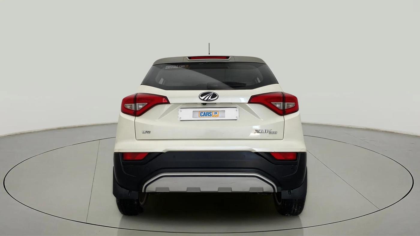 2019 Mahindra XUV300 W8 (O) 1.5 DIESEL, Diesel, Manual, 94,064 km, Back/Rear