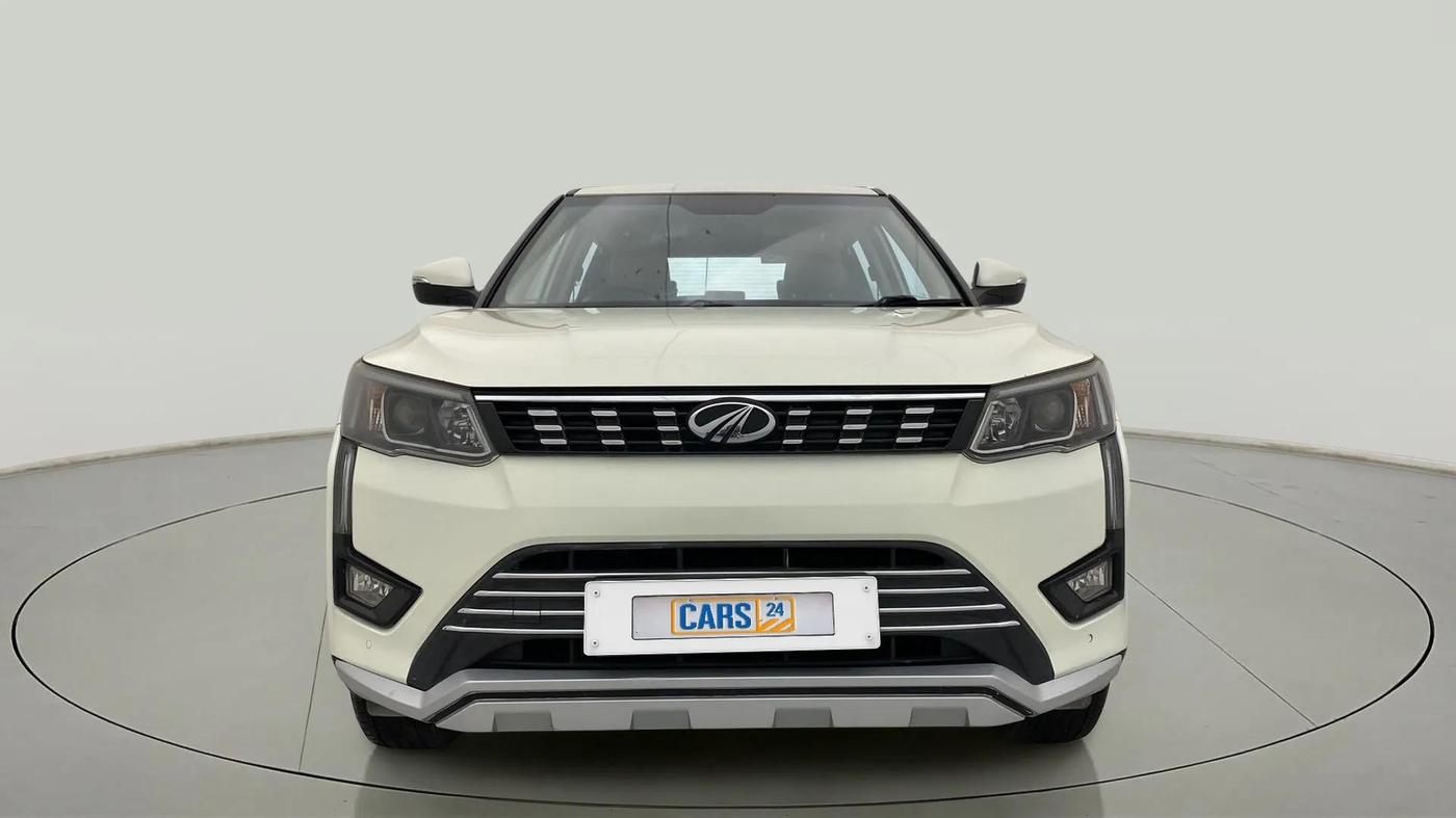 2019 Mahindra XUV300 W8 (O) 1.5 DIESEL, Diesel, Manual, 94,064 km, Front