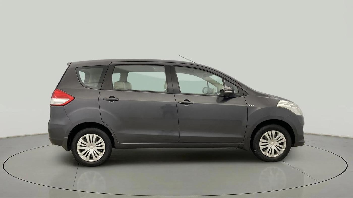 2015 Maruti Ertiga VXI, Petrol, Manual, 26,155 km, Right Side View