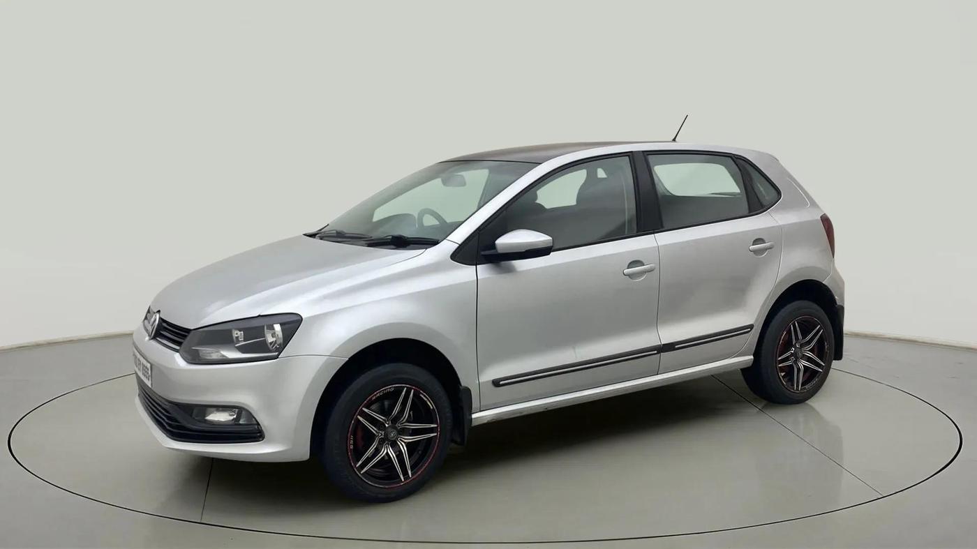 2018 Volkswagen Polo COMFORTLINE 1.0L MPI, Petrol, Manual, 96,038 km, Left Front Diagonal