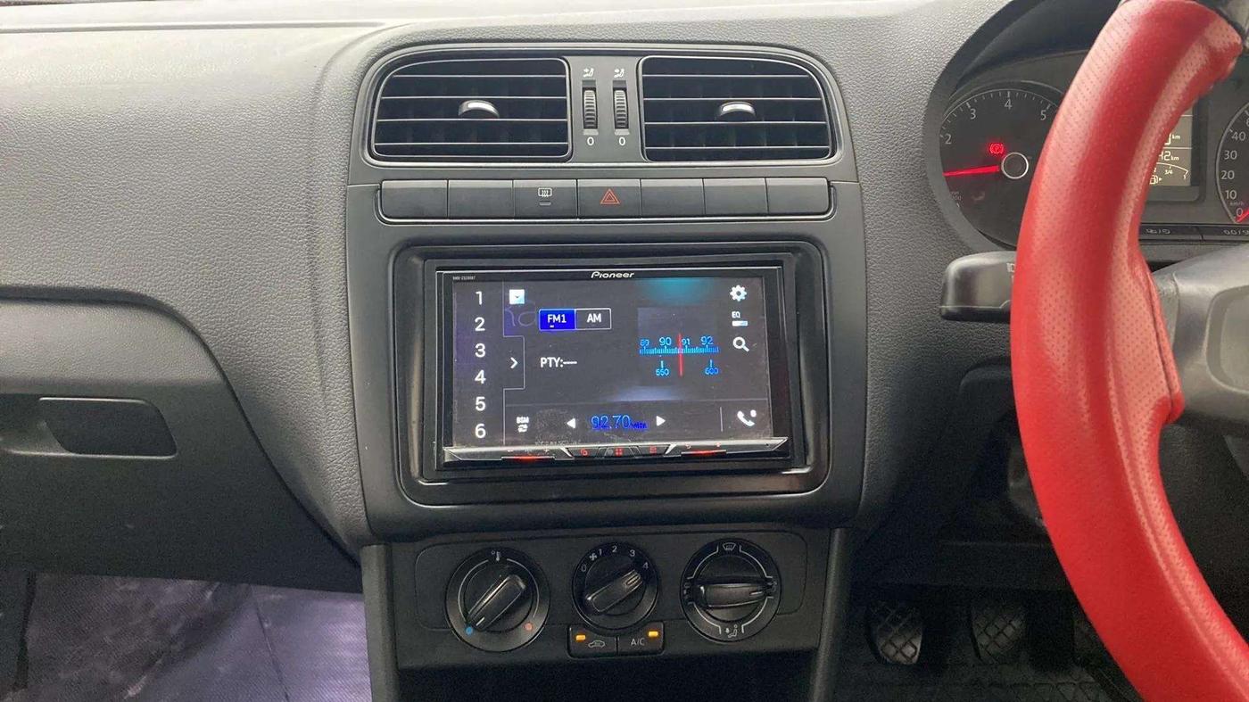 2018 Volkswagen Polo COMFORTLINE 1.0L MPI, Petrol, Manual, 96,038 km, Air Conditioner
