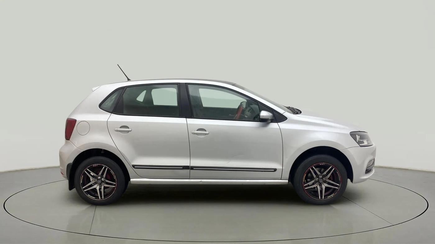 2018 Volkswagen Polo COMFORTLINE 1.0L MPI, Petrol, Manual, 96,038 km, Right Side View