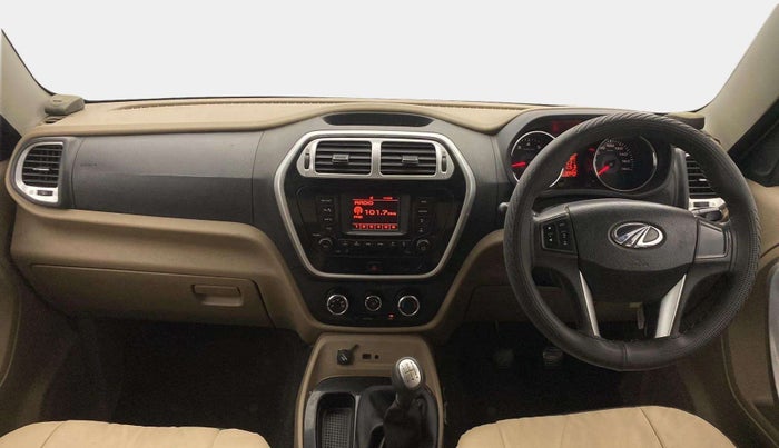 2018 Mahindra TUV300 T8, Diesel, Manual, 89,509 km, Dashboard