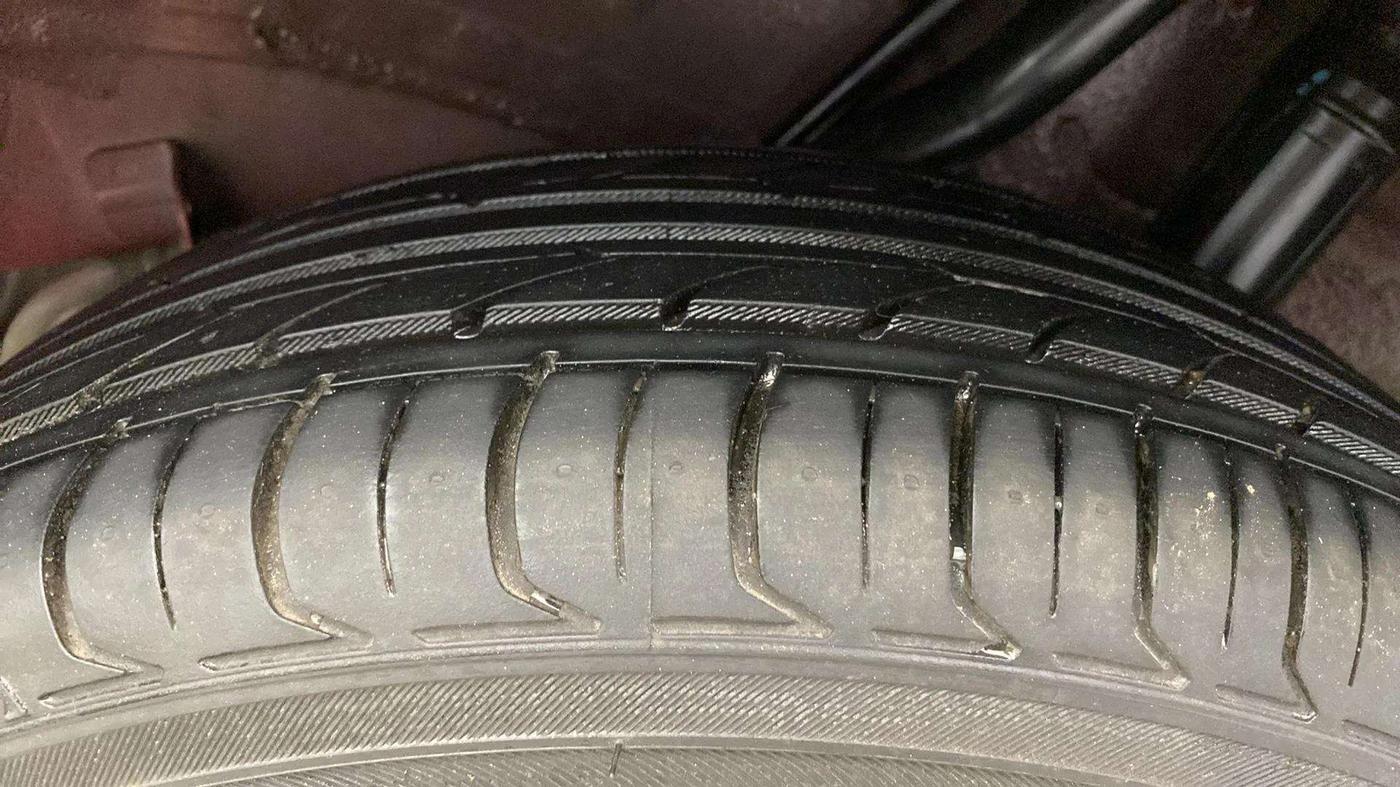 2018 Honda Amaze 1.2L I-VTEC S, Petrol, Manual, 73,700 km, Left Rear Tyre Tread
