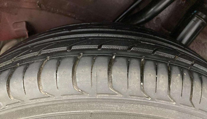 2018 Honda Amaze 1.2L I-VTEC S, Petrol, Manual, 73,700 km, Left Rear Tyre Tread
