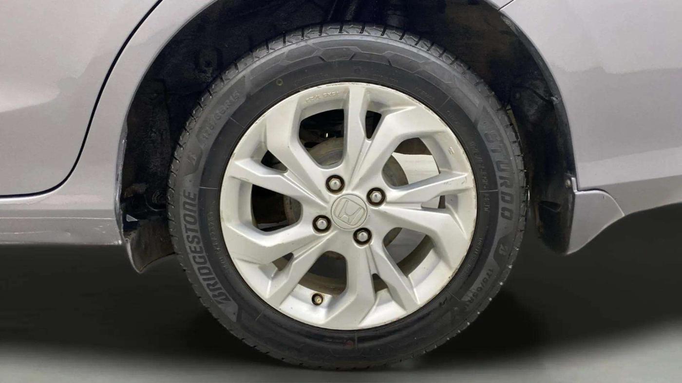 2019 Honda Amaze 1.5L I-DTEC V, Diesel, Manual, 96,420 km, Left Rear Wheel