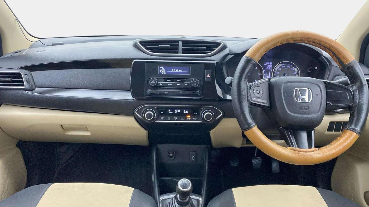 2019 Honda Amaze 1.5L I-DTEC V, Diesel, Manual, 96,420 km, Dashboard