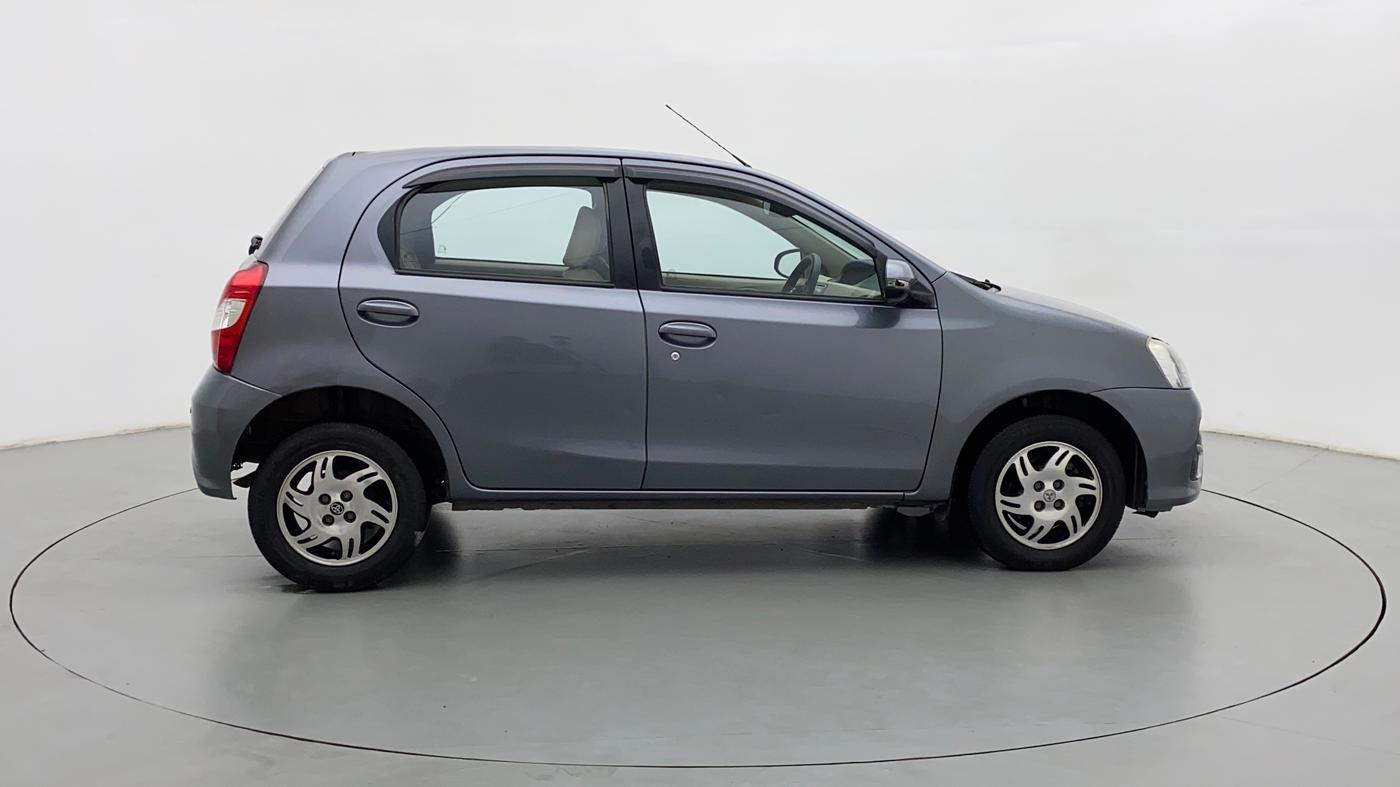 2016 Toyota Etios Liva D 4D VD, Diesel, Manual, 99,615 km, Right Side