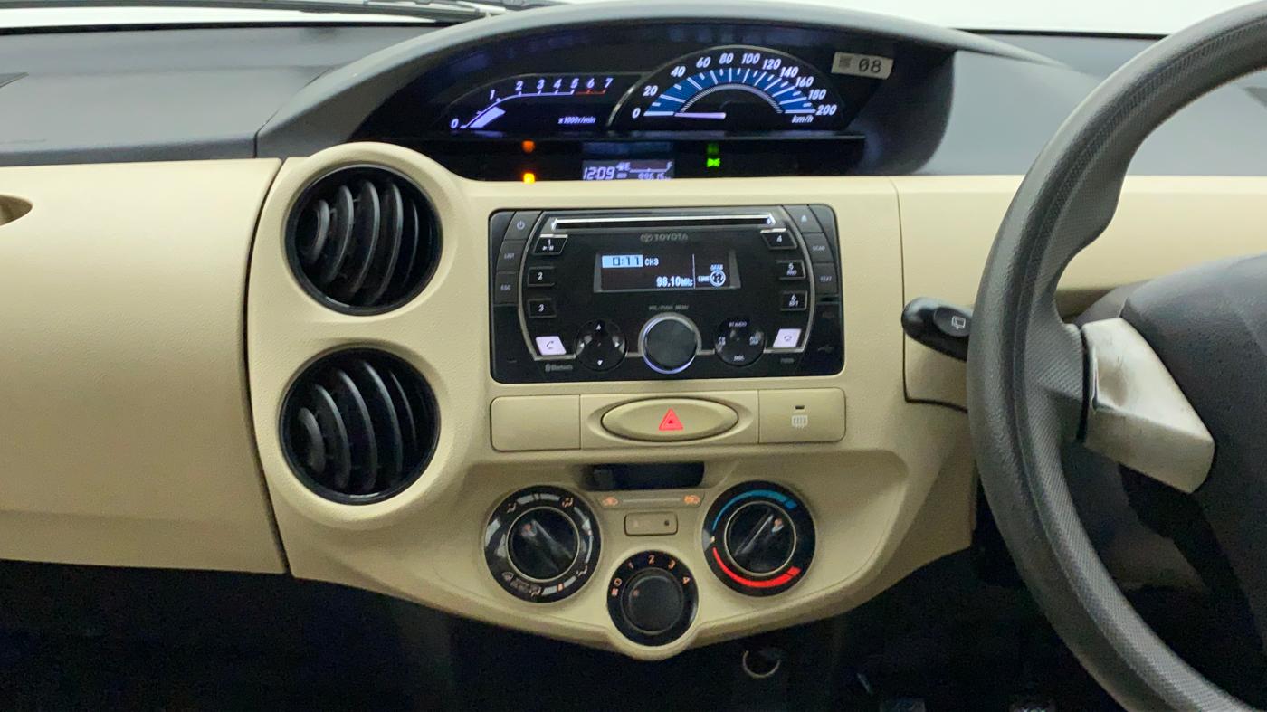 2016 Toyota Etios Liva D 4D VD, Diesel, Manual, 99,615 km, Air Conditioner