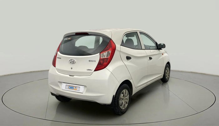2016 Hyundai Eon ERA +, Petrol, Manual, 13,715 km, Right Back Diagonal