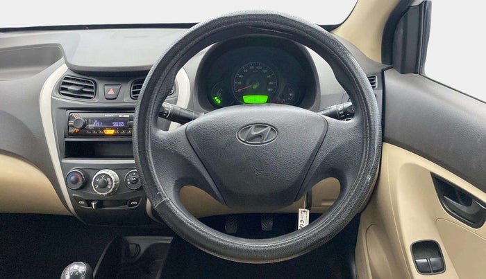 2016 Hyundai Eon ERA +, Petrol, Manual, 13,715 km, Steering Wheel Close Up