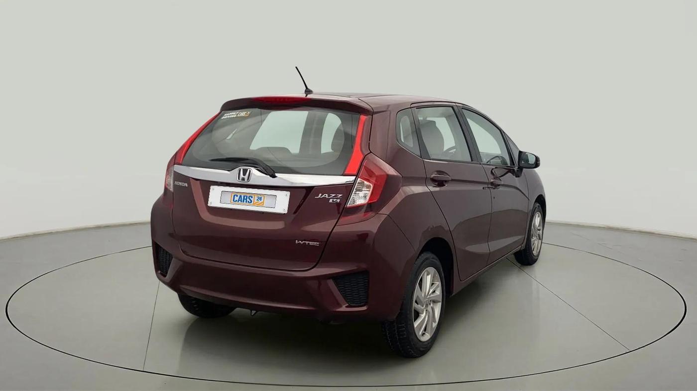 2017 Honda Jazz 1.2L I-VTEC V, Petrol, Manual, 43,683 km, Right Back Diagonal