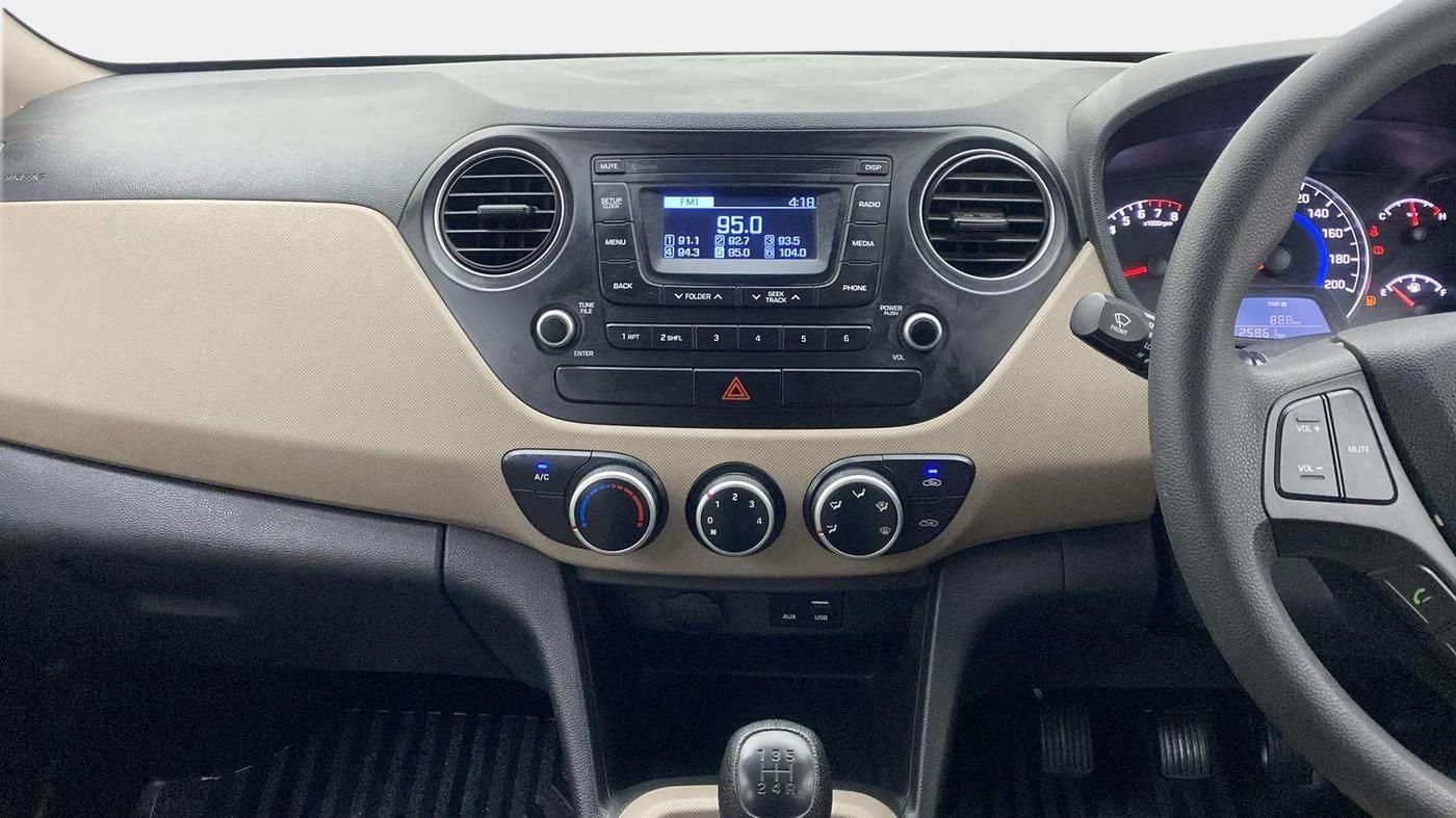 2019 Hyundai Grand i10 MAGNA 1.2 KAPPA VTVT, Petrol, Manual, 26,110 km, Air Conditioner