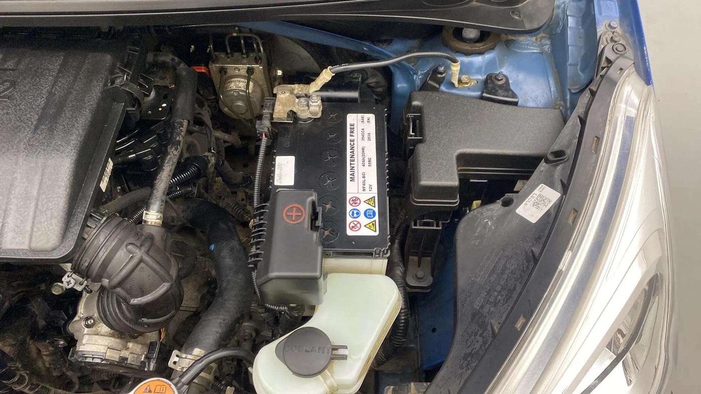 2019 Hyundai Grand i10 MAGNA 1.2 KAPPA VTVT, Petrol, Manual, 26,110 km, Engine View - Left