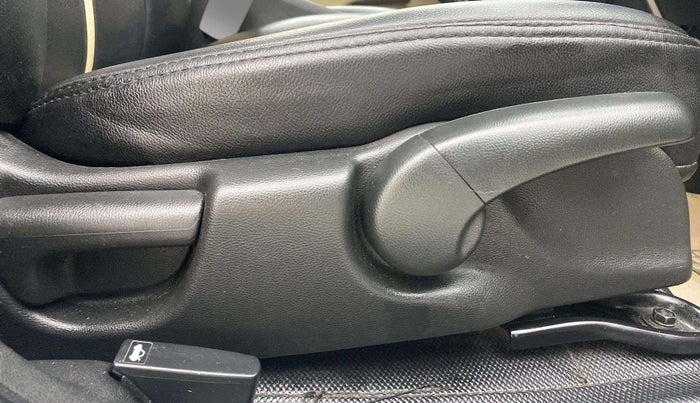 2017 Honda City 1.5L I-VTEC VX, Petrol, Manual, 95,791 km, Driver Side Adjustment Panel