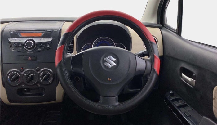 2017 Maruti Wagon R 1.0 VXI, Petrol, Manual, 63,584 km, Steering Wheel Close Up