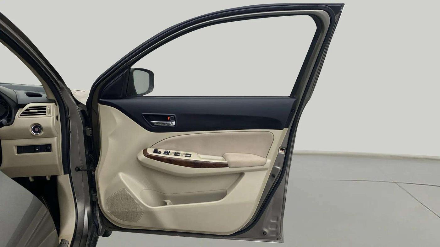 2018 Maruti Dzire ZXI PLUS, Petrol, Manual, 76,983 km, RHS Front Door