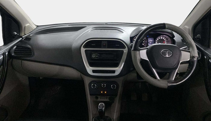 2016 Tata Tiago XM PETROL, Petrol, Manual, 52,875 km, Dashboard