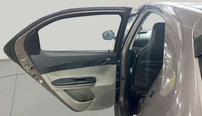 2016 Tata Tiago XM PETROL, Petrol, Manual, 52,875 km, LHS Rear Door