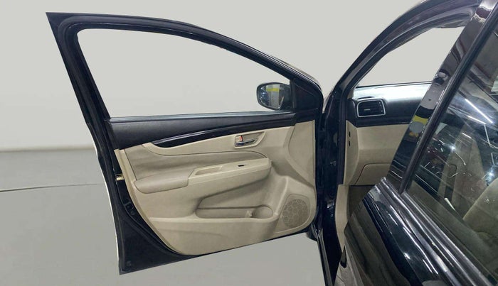 2015 Maruti Ciaz ZXI, Petrol, Manual, 74,154 km, LHS Front Door