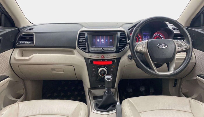 2021 Mahindra XUV300 W8 (O) 1.2 PETROL, Petrol, Manual, 68,067 km, Dashboard