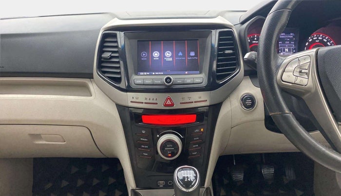 2021 Mahindra XUV300 W8 (O) 1.2 PETROL, Petrol, Manual, 68,067 km, Air Conditioner