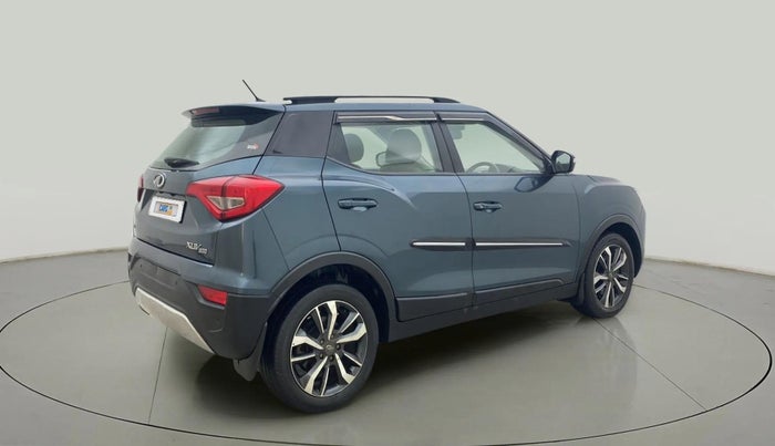 2021 Mahindra XUV300 W8 (O) 1.2 PETROL, Petrol, Manual, 68,067 km, Right Back Diagonal