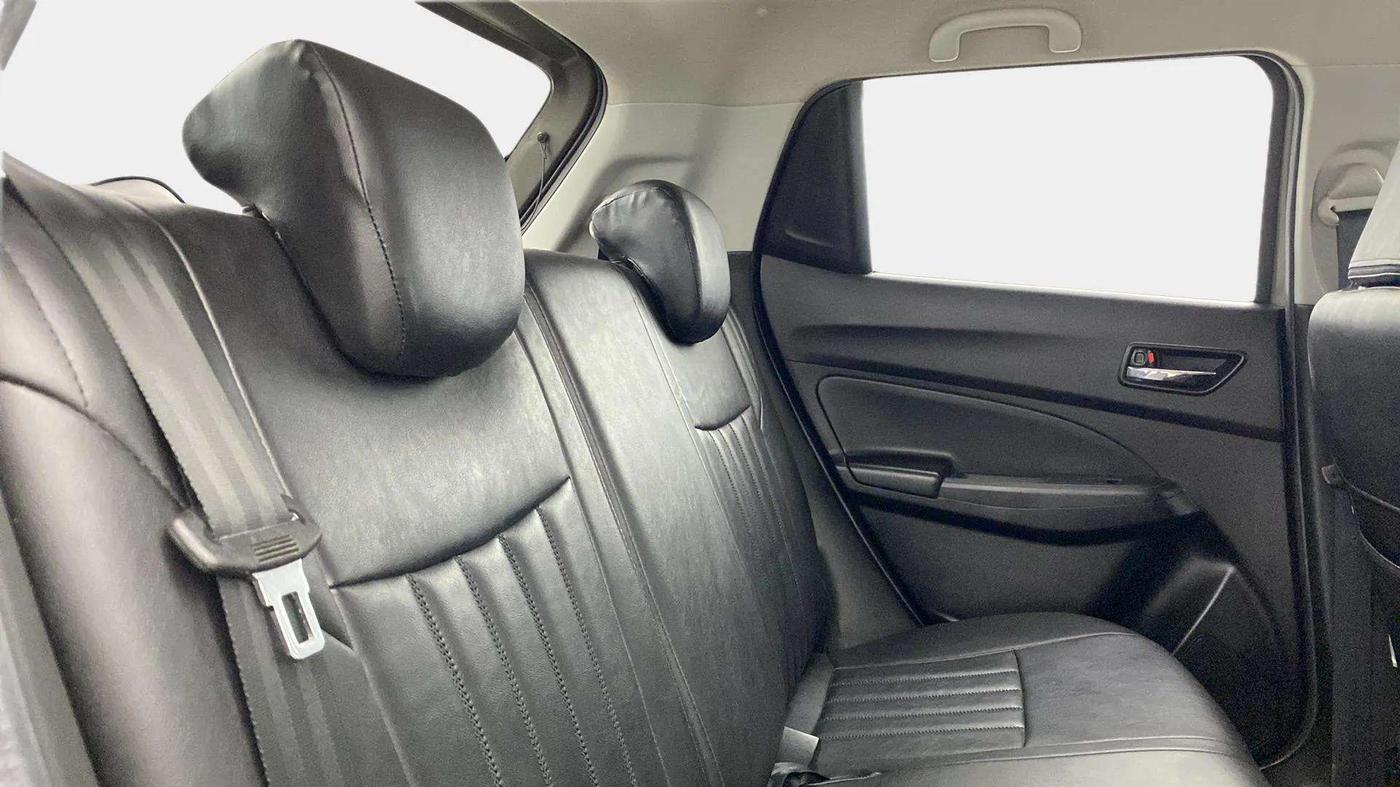2018 Maruti Swift ZXI PLUS, Petrol, Manual, 25,090 km, Right Side Rear Door Cabin
