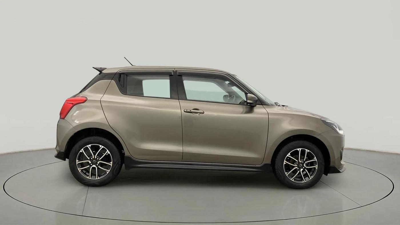 2018 Maruti Swift ZXI PLUS, Petrol, Manual, 25,090 km, Right Side View