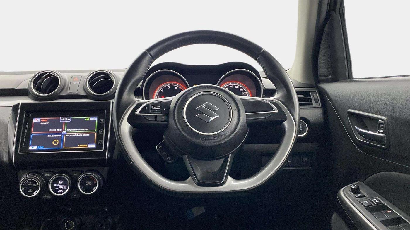 2018 Maruti Swift ZXI PLUS, Petrol, Manual, 25,090 km, Steering Wheel Close Up
