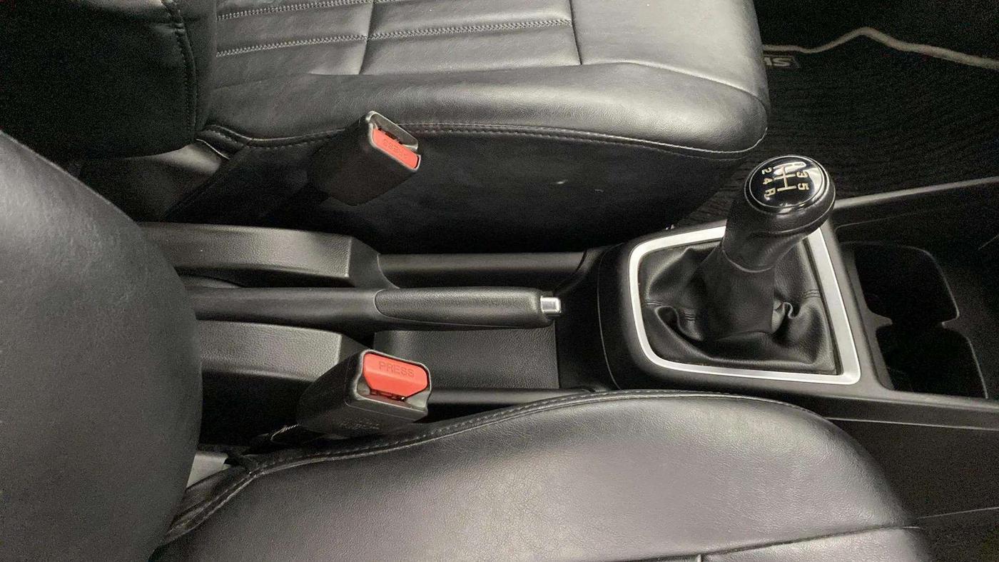 2018 Maruti Swift ZXI PLUS, Petrol, Manual, 25,090 km, Gear Lever