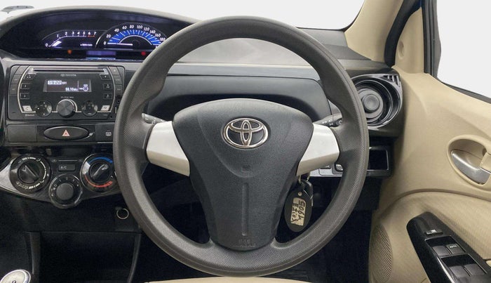 2017 Toyota Etios Liva V, Petrol, Manual, 39,990 km, Steering Wheel Close Up