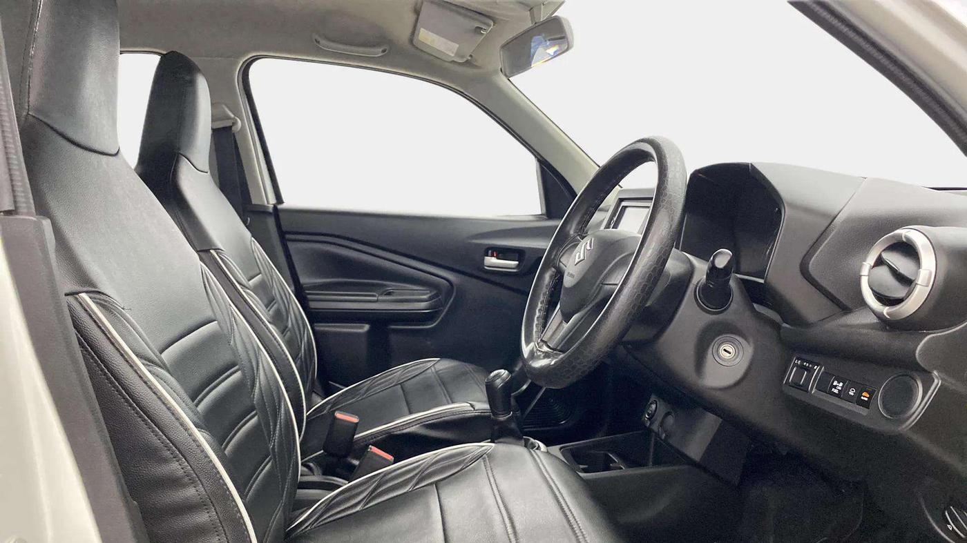 2022 Maruti Celerio VXI CNG, CNG, Manual, 57,246 km, Right Side Front Door Cabin