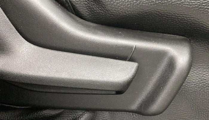 2022 Maruti Celerio VXI CNG, CNG, Manual, 56,884 km, Driver Side Adjustment Panel