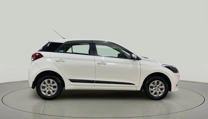 2017 Hyundai Elite i20 SPORTZ 1.2, Petrol, Manual, 48,639 km, Right Side View