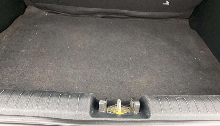 2019 Hyundai VENUE SX 1.0 TURBO, Petrol, Manual, 76,265 km, Boot Inside