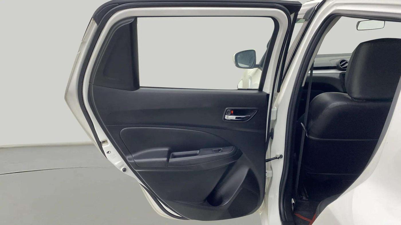 2023 Maruti Swift VXI AMT, Petrol, Automatic, 35,172 km, LHS Rear Door