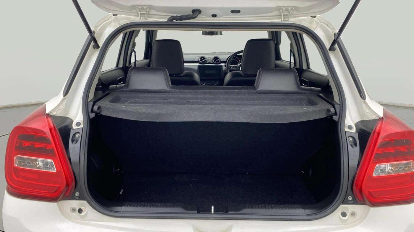 2023 Maruti Swift VXI AMT, Petrol, Automatic, 35,172 km, Boot Open Zoomed View