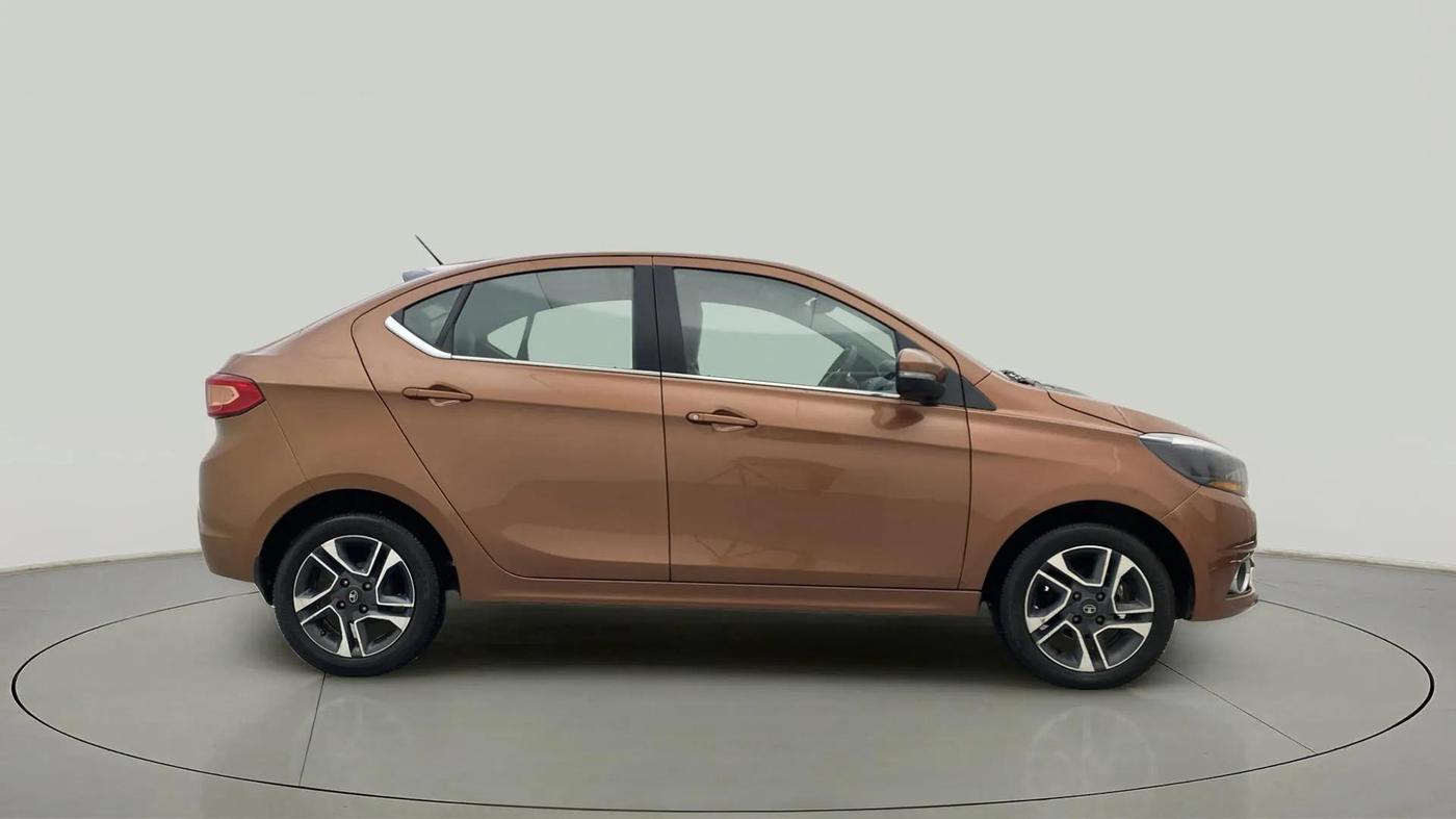 2017 Tata TIGOR XZ (O) PETROL, Petrol, Manual, 65,701 km, Right Side View