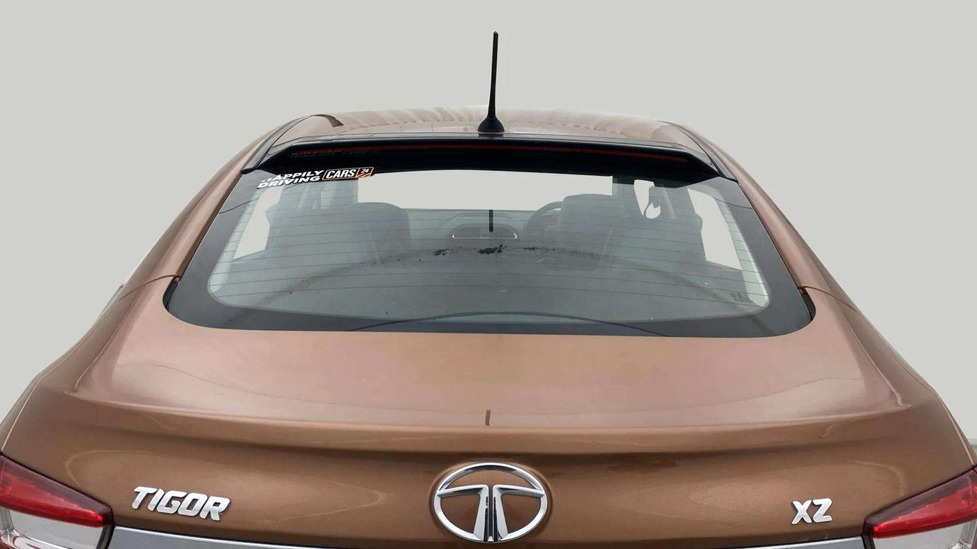 2017 Tata TIGOR XZ (O) PETROL, Petrol, Manual, 65,701 km, Rear Windshield