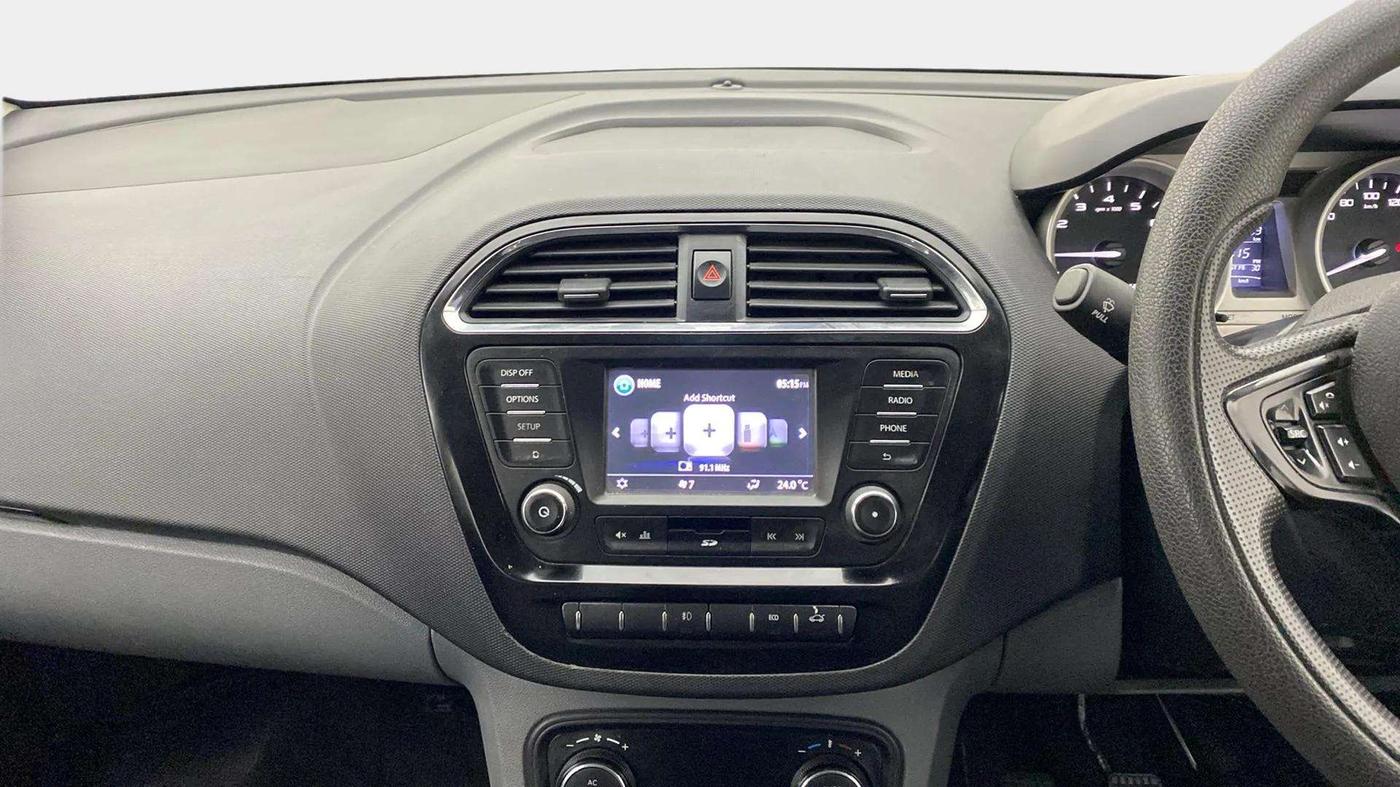 2017 Tata TIGOR XZ (O) PETROL, Petrol, Manual, 65,701 km, Air Conditioner