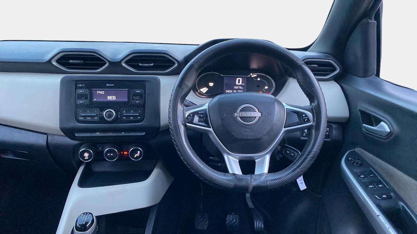 2023 Nissan MAGNITE XL, Petrol, Manual, 50,387 km, Steering Wheel Close Up
